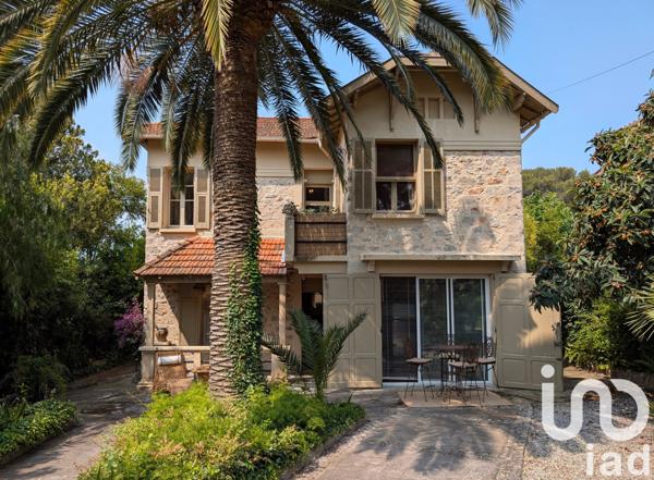 Maison à vendre 6 pièces 121 m² Le Cannet