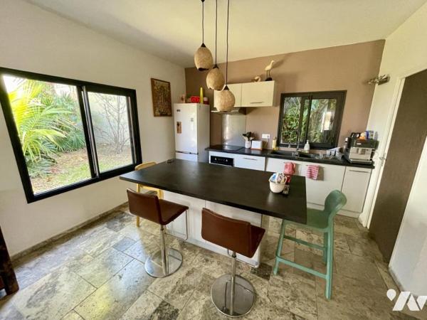 SAINT PIERRE CENTRE VILLE VILLA T4 PLAIN PIED 