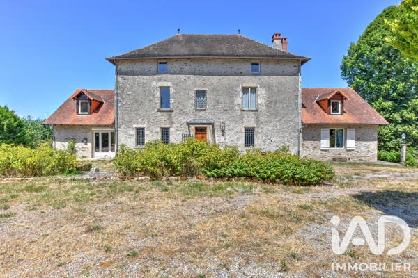 Maison à vendre 10 pièces 380 m² Saint-Léonard-de-Noblat