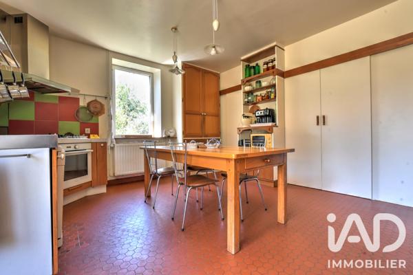 Maison à vendre 10 pièces 380 m² Saint-Léonard-de-Noblat