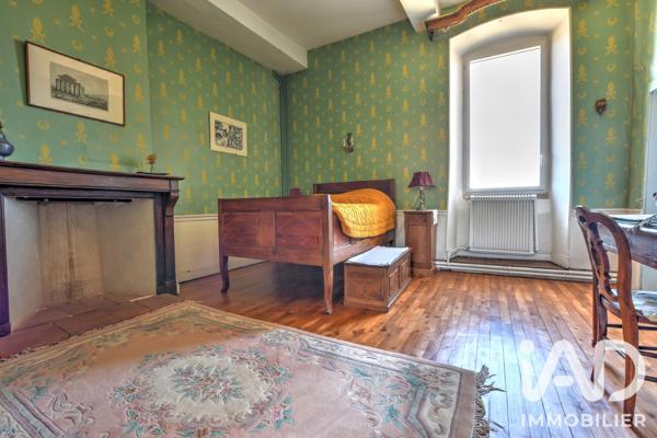 Maison à vendre 10 pièces 380 m² Saint-Léonard-de-Noblat