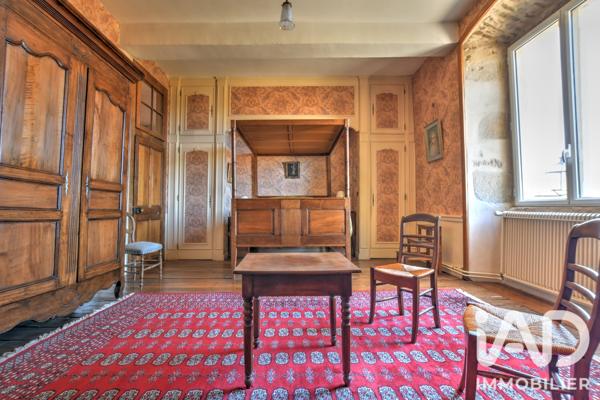 Maison à vendre 10 pièces 380 m² Saint-Léonard-de-Noblat