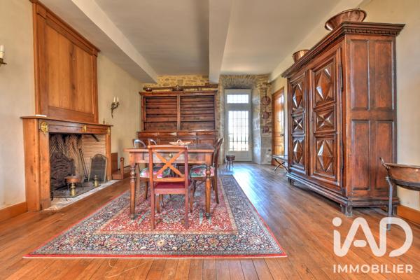 Maison à vendre 10 pièces 380 m² Saint-Léonard-de-Noblat