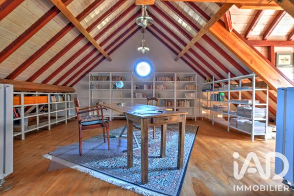 Maison à vendre 10 pièces 380 m² Saint-Léonard-de-Noblat