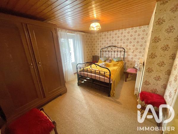 Maison à vendre 5 pièces 128 m² Lathus-Saint-Rémy
