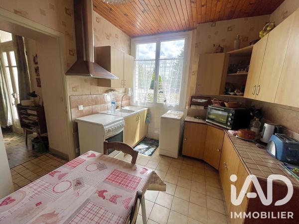 Maison à vendre 5 pièces 128 m² Lathus-Saint-Rémy