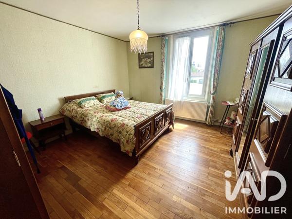 Maison à vendre 5 pièces 128 m² Lathus-Saint-Rémy