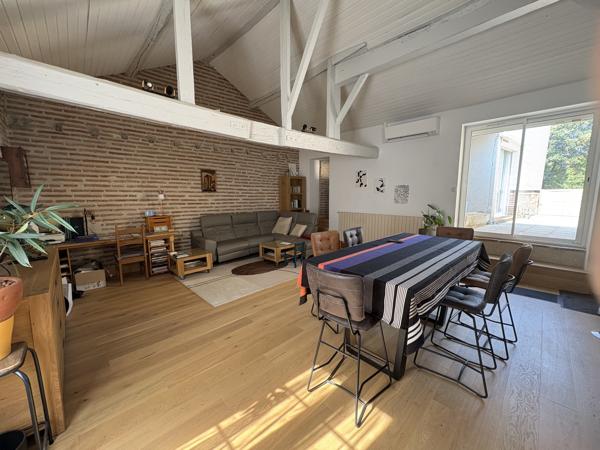 Appartement 3 pièce(s) 1 chambre(s) 81 m²