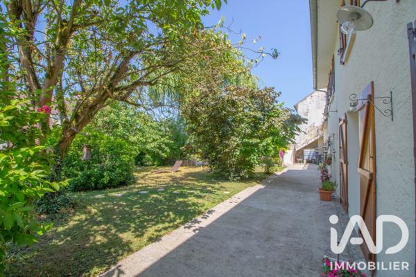 Maison à vendre 8 pièces 267 m² Nanteuil-lès-Meaux