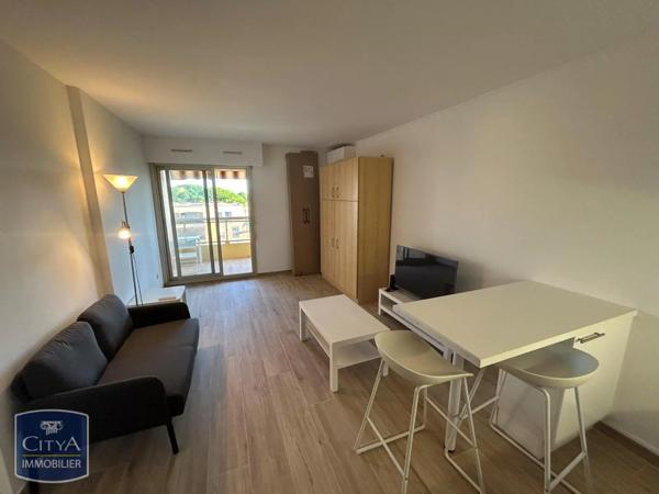 Appartement à louer 1 pièce 26.22m²