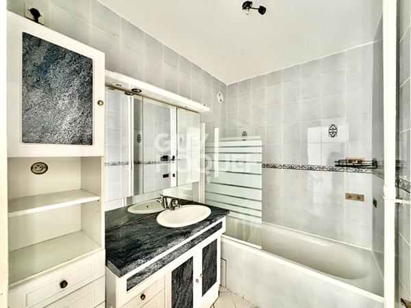 À vendre : Appartement lumineux de 4 pièces à Lyon - Viviani