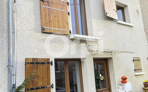 Maison à vendre    3 pièces •  Ecquevilly