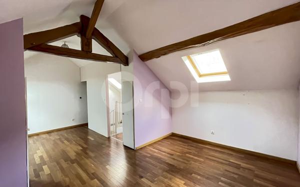 Maison à vendre    3 pièces •  Ecquevilly