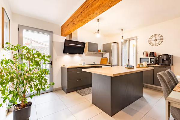 Appartement 4 pièces à vendre en exclusivité dans le coeur historique de Castanet-Tolosan