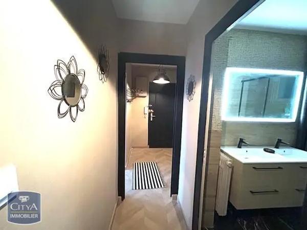 Appartement à louer 3 pièces 62.98m²