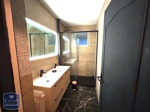 Appartement à louer 3 pièces 62.98m²