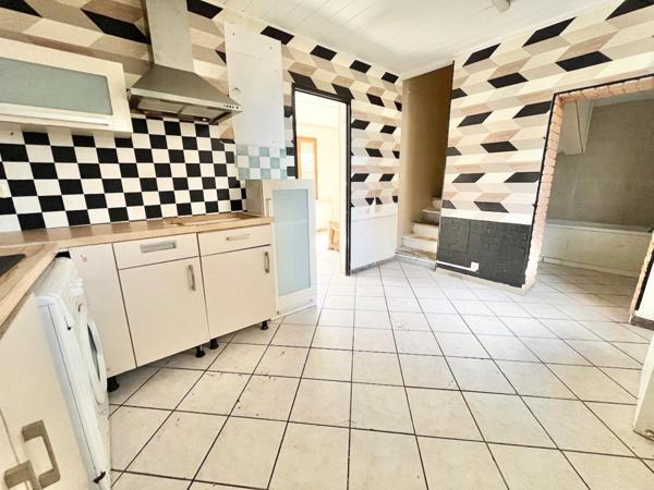 Maison de ville 2 chambres possibilité 3