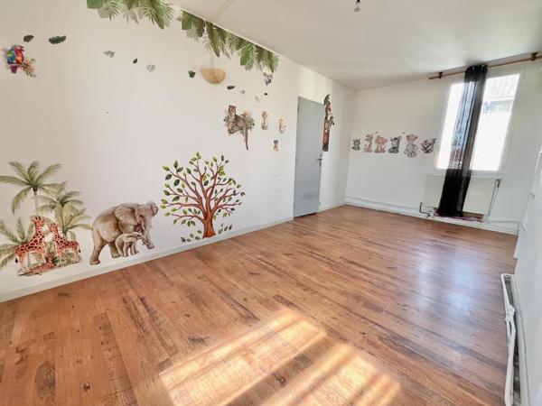 Maison de ville 2 chambres possibilité 3