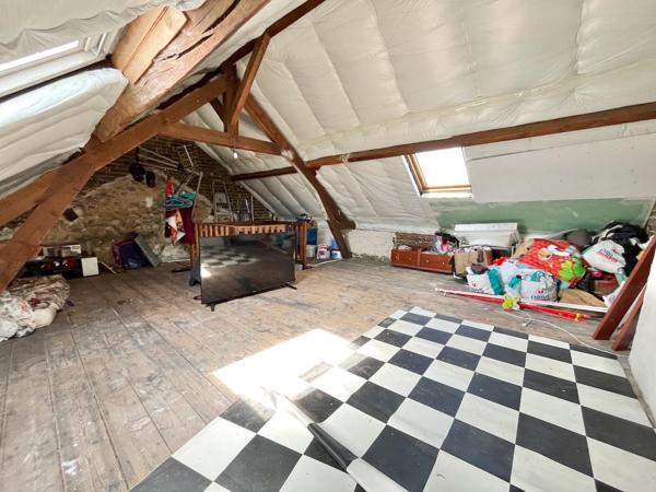 Maison de ville 2 chambres possibilité 3