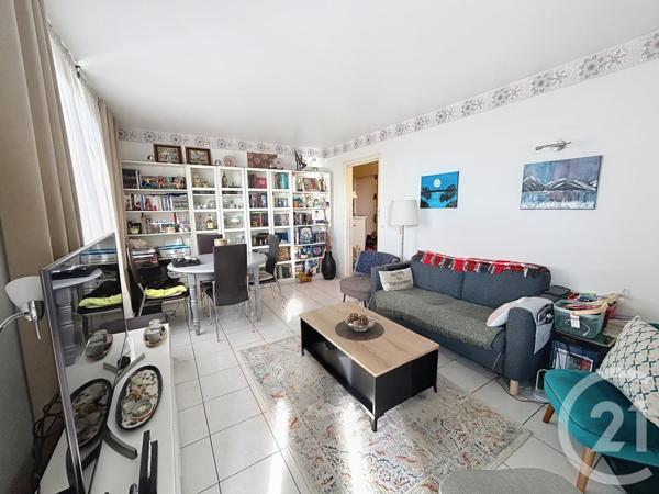 Appartement F3 à vendre  3 pièces - 68,97 m2 GARGES LES GONESSE - 95