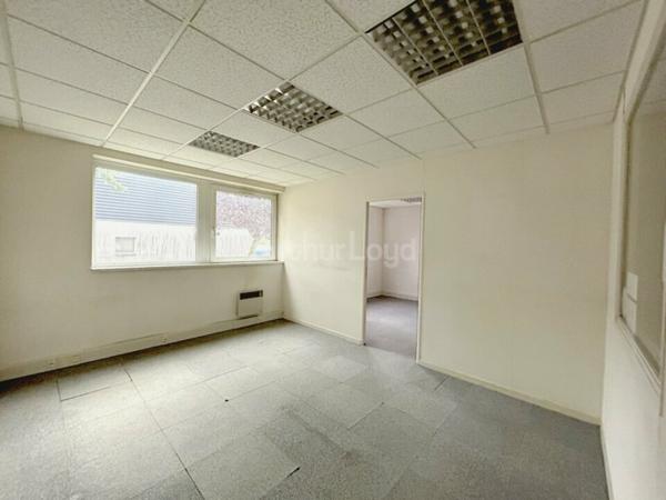 BUREAUX à LOUER de 155 m²
