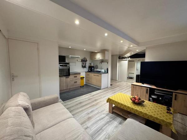 STUDIO T1 - 32 M2 - MANTES-LA-JOLIE 78200