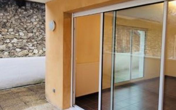 Appartement à louer    3 pièces • 69,01 m2 Saint-Étienne-de-Crossey