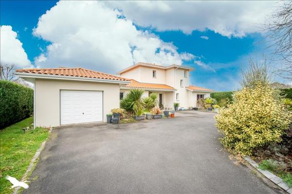 Maison à vendre |  Biscarrosse |  6 pièces | 214 m²
