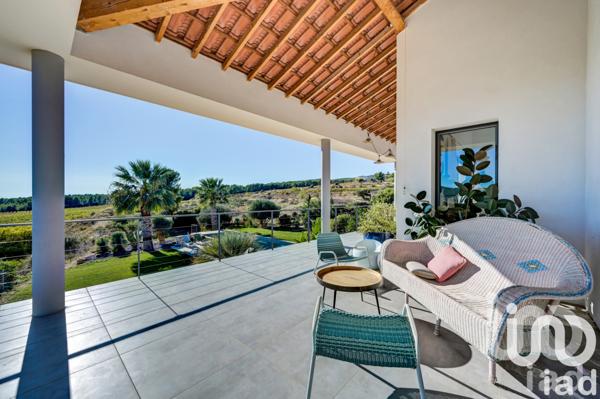 Maison à vendre 8 pièces 320 m² La Cadière-d'Azur