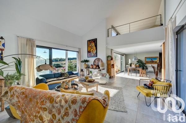 Maison à vendre 8 pièces 320 m² La Cadière-d'Azur