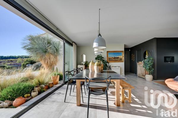 Maison à vendre 8 pièces 320 m² La Cadière-d'Azur