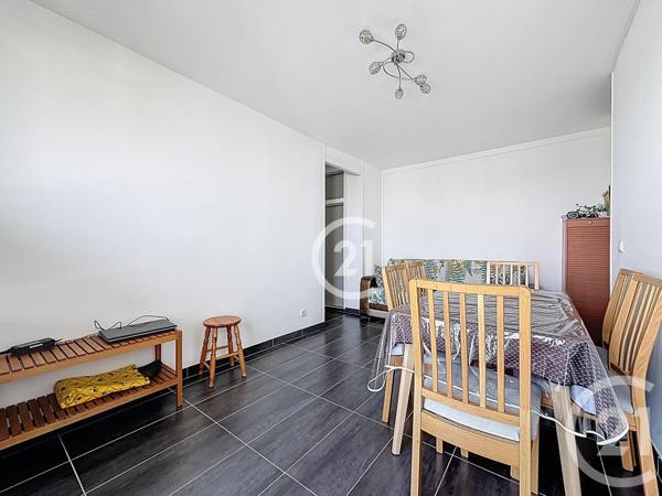 Appartement F4 à vendre  4 pièces - 64,22 m2 MONTREUIL - 93