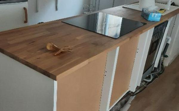 Immeuble à vendre    6 pièces •  Contres