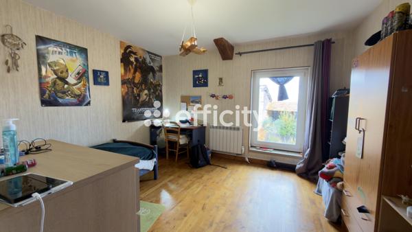 Maison 8 pièces - 210 m² Exclusivité efficity