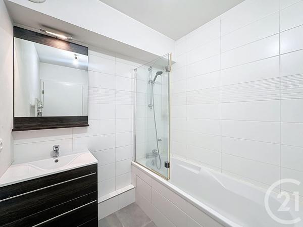 Appartement F2 à vendre  2 pièces - 49,25 m2 NOISY LE GRAND - 93