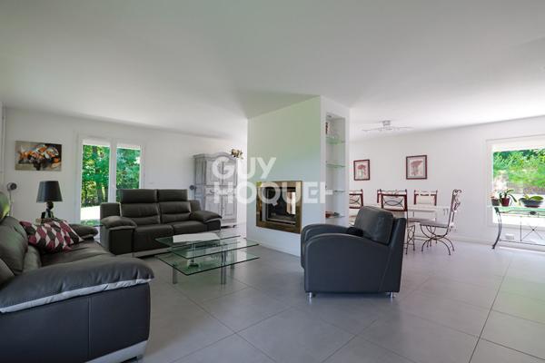 Maison Vienne 5 pièce(s) 230 m2