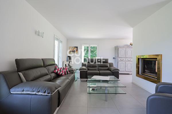 Maison Vienne 5 pièce(s) 230 m2