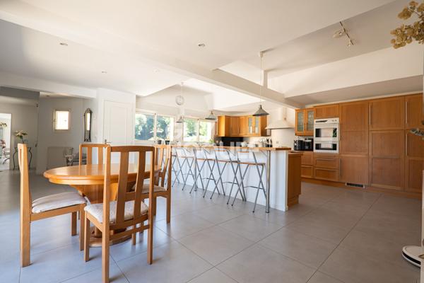 Maison Vienne 5 pièce(s) 230 m2