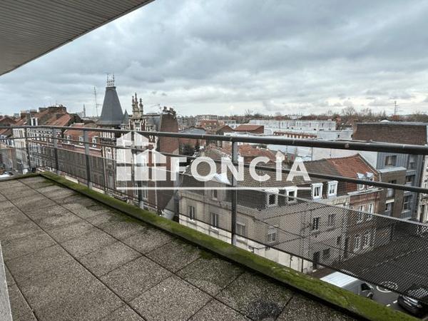 Location Studio 27.62 m² - SEPTENTRION Lille 59000