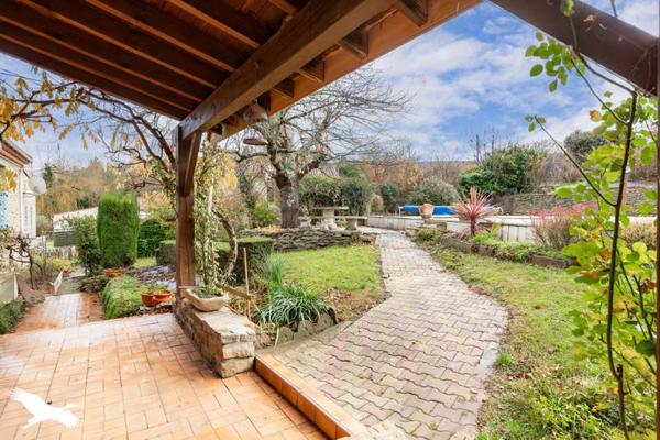 Maison à vendre |  Lieurac |  9 pièces | 200 m²