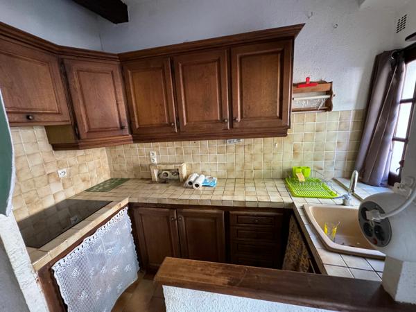 Maison à vendre    3 pièces • 63 m2 Roumoules