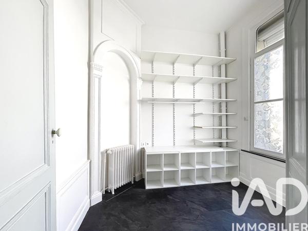 Maison à vendre 8 pièces 242 m² Douai