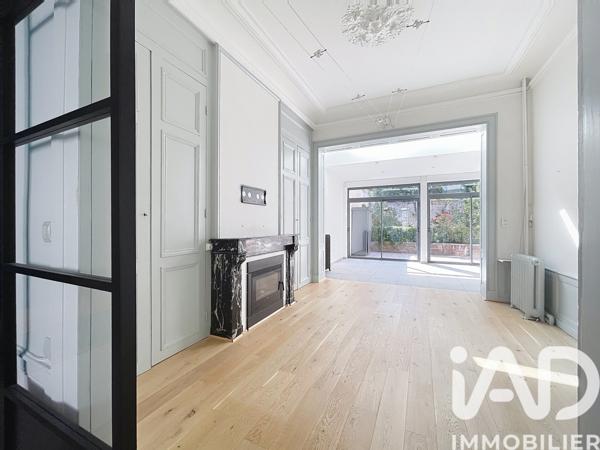 Maison à vendre 8 pièces 242 m² Douai