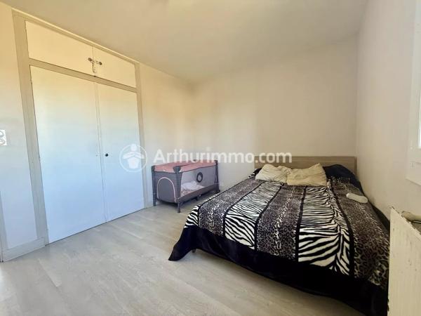 Vente                                                      Maison
                        
                     4 pièces                      69 m2                     à Neuvic