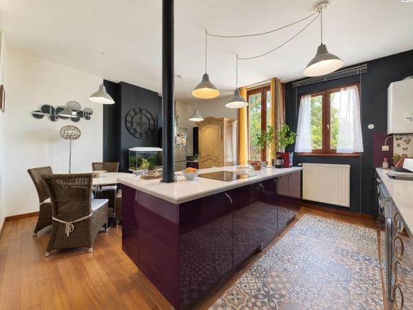 Duplex T4 de caractère en plein cœur de Romans-sur-Isère
