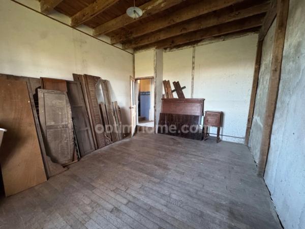 SAINT HILAIRE LA TREILLE