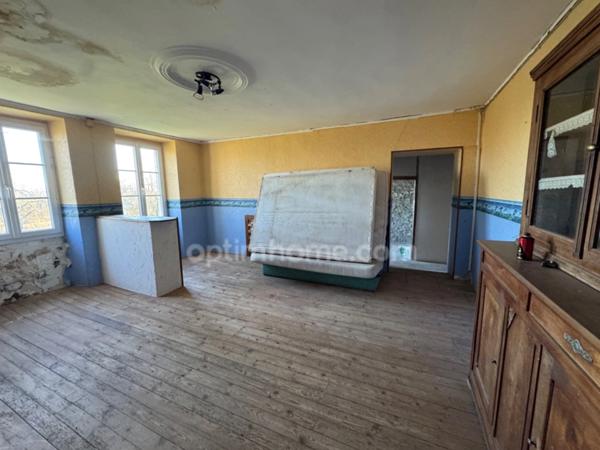 SAINT HILAIRE LA TREILLE