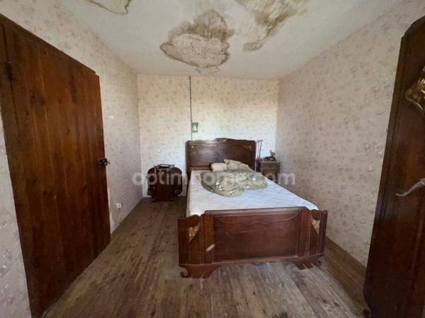 SAINT HILAIRE LA TREILLE