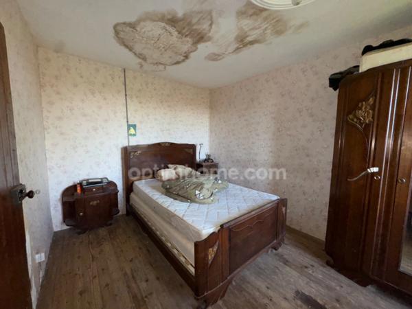 SAINT HILAIRE LA TREILLE