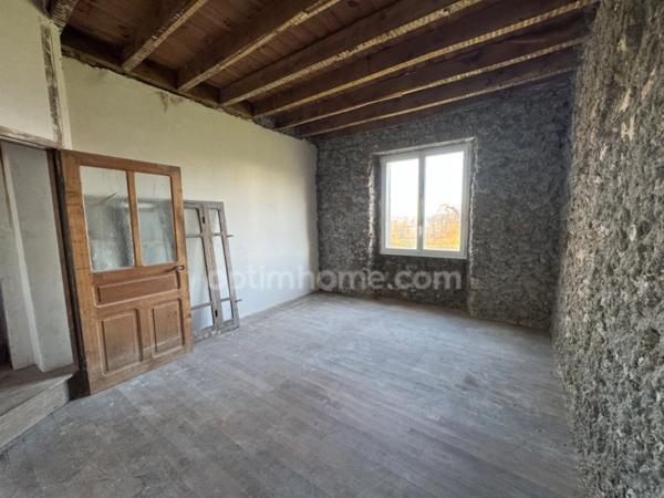 SAINT HILAIRE LA TREILLE